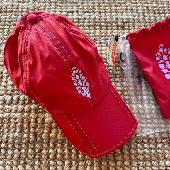 NEW Free People On The Run Packable
Baseball Cap - Picture 13 of 16